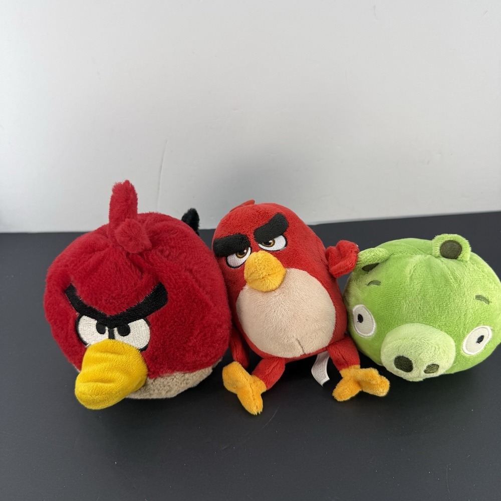 Angry Birds Plush Lot of 3 Red Birds Green Pig 2011 2016 Commonwealth Rovio